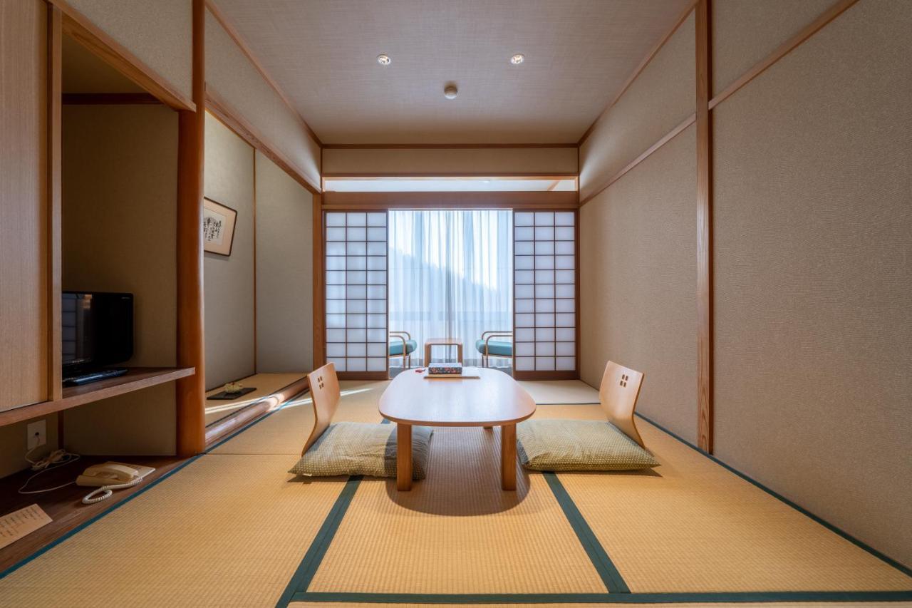 緑風荘 3*