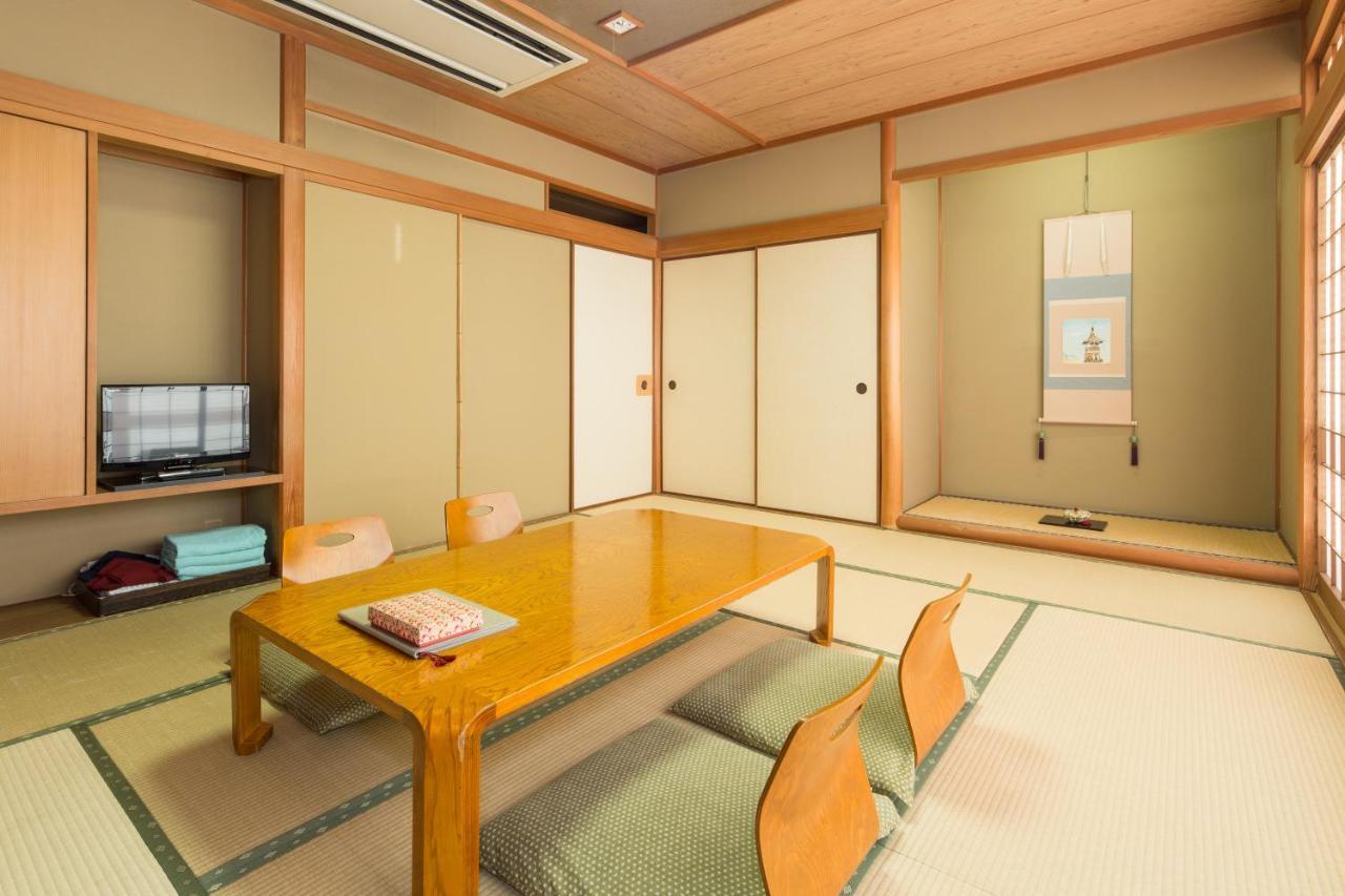 旅館 緑風荘 3*