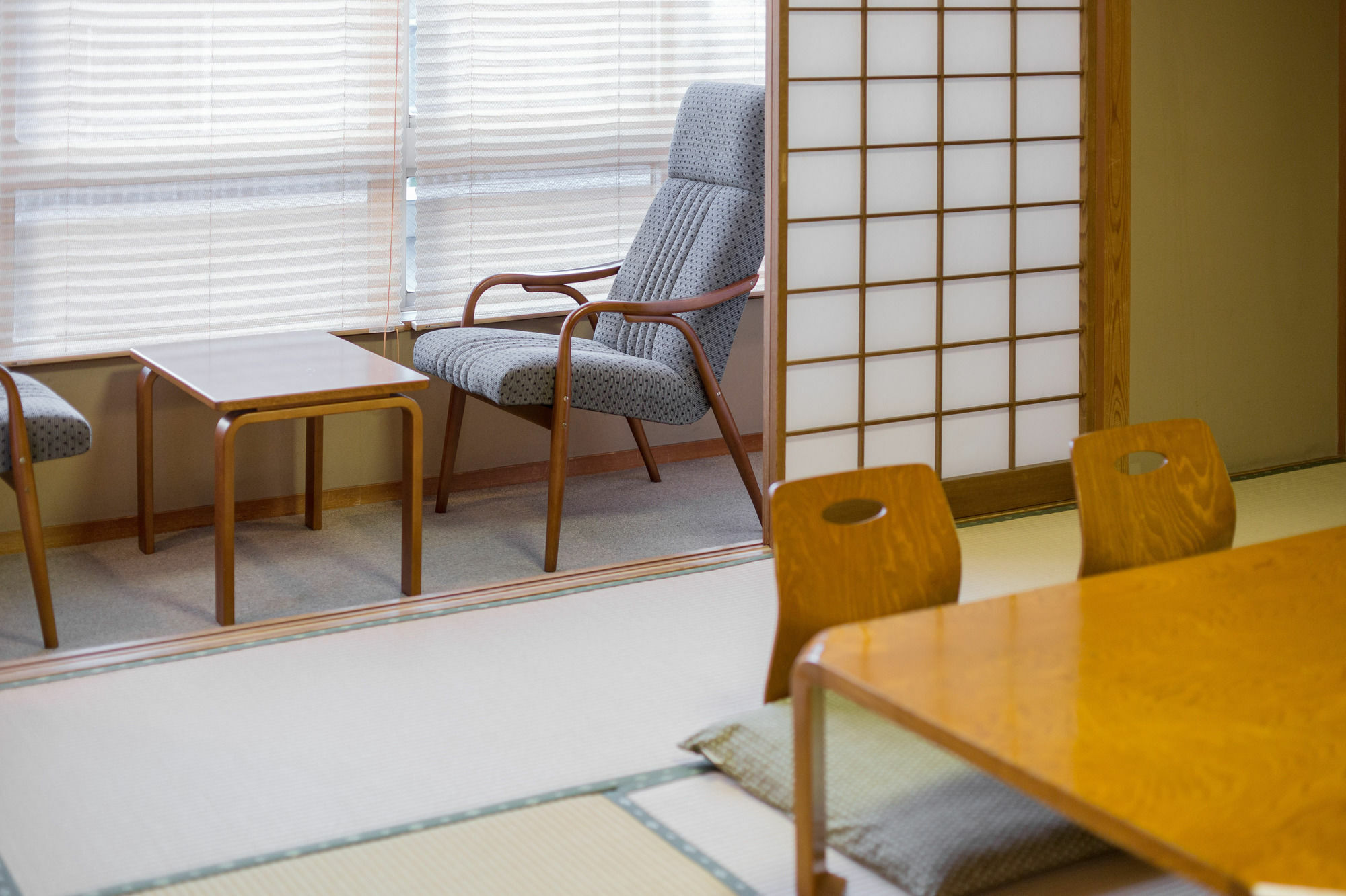 旅館 緑風荘