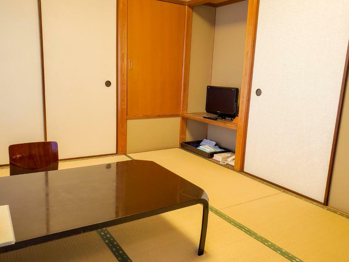 旅館 緑風荘 3*